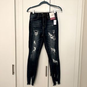 NWT So Distressed Ultimate High Rise Ankle Jeggings Sz 5/27